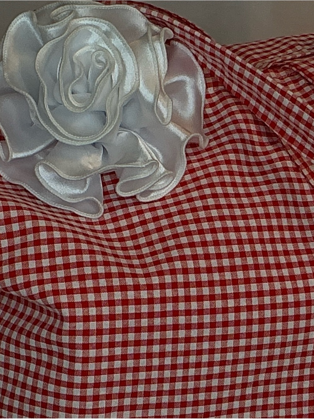 2033 - Handmade Red Gingham & Floral Women’s Tote Bag with White Rosette - Picture 3 of 3
